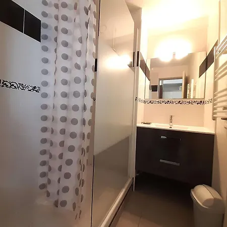 T2 Pour 4 Pers Avec Balcon, Parking, Sauna & Jacuzzi - St Lary Soulan - Fr-1-457-341 Lägenhet