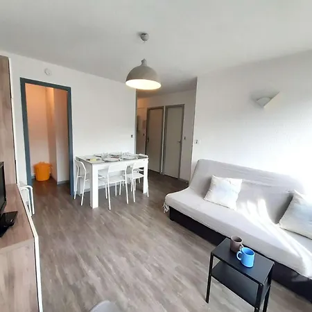 Apartment T2 Pour 4 Pers Avec Balcon, Parking, Sauna & Jacuzzi - St Lary Soulan - Fr-1-457-341 Vignec